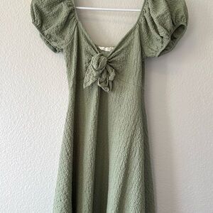 Elegant Green Puff Sleeve Dress